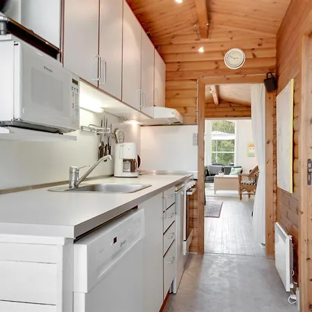 Ferienhaus Florense - 2-5km From The Sea By Interhome Henne Strand