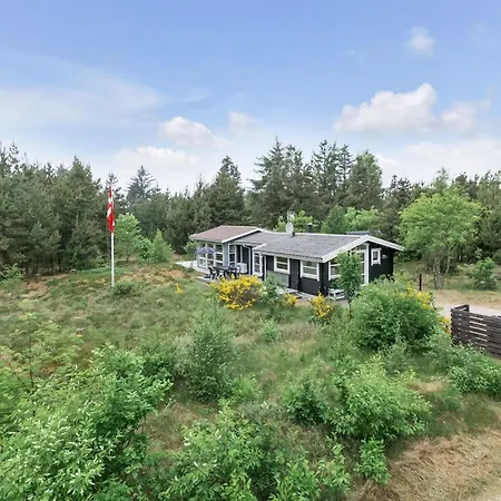 Feriehus Florense - 2-5km From The Sea By Interhome *