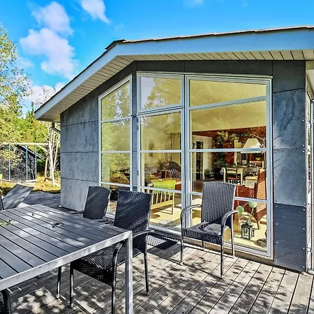 Feriehus Florense - 2-5km From The Sea By Interhome Henne Strand